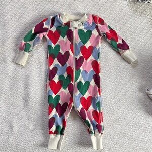 Hanna Andersson Multicolor Heart 3-6m pajama